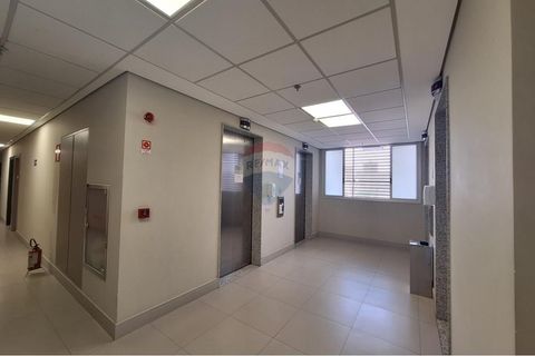 Foto Sala / Conjunto Comercial