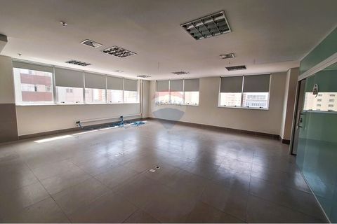 Foto Sala / Conjunto Comercial