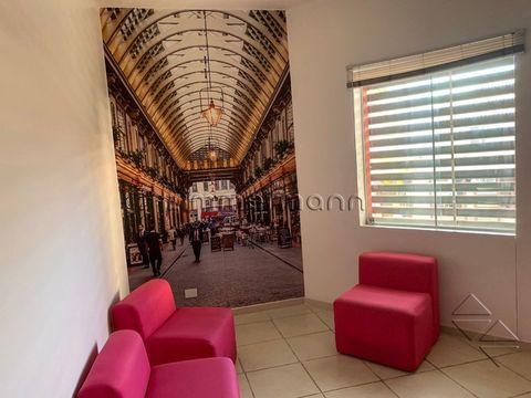 Foto Sala / Conjunto Comercial