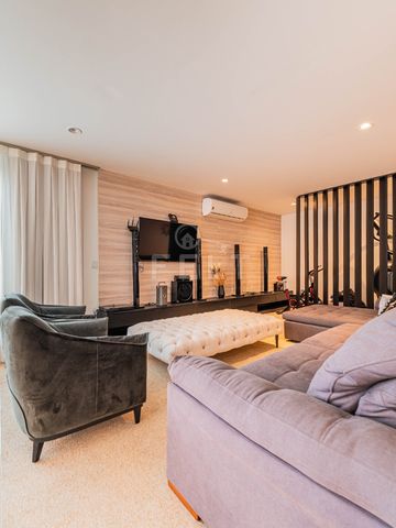 Foto Casa em Condomínio