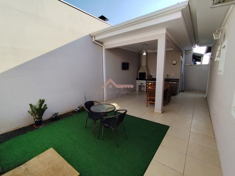 Foto Casa em Condomínio