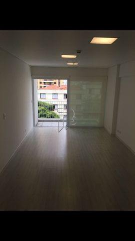 Foto Sala / Conjunto Comercial