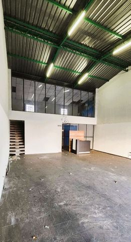 Foto Galpão / Depósito / Armazém / Pavilhão