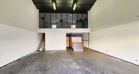 Foto Galpão / Depósito / Armazém / Pavilhão