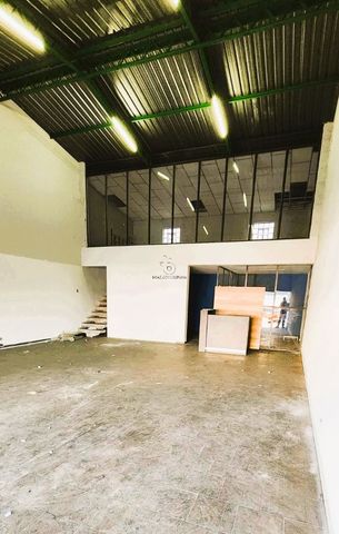 Foto Galpão / Depósito / Armazém / Pavilhão