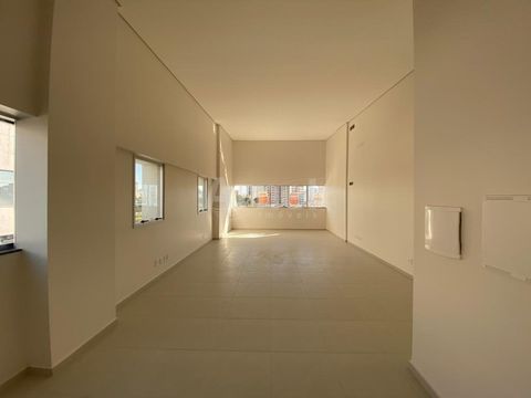 Foto Sala / Conjunto Comercial