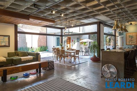 Foto Casa em Condomínio