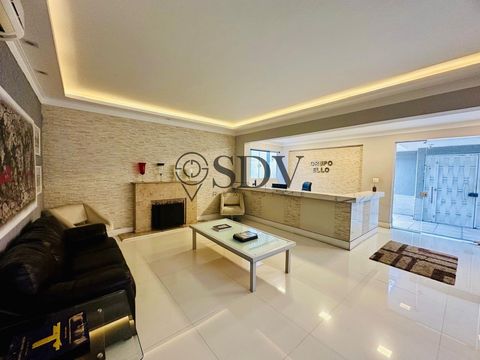 Foto Sala / Conjunto Comercial