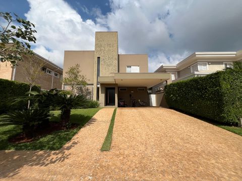 Foto Casa em Condomínio