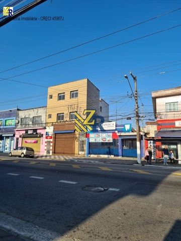 Foto Edifício Inteiro