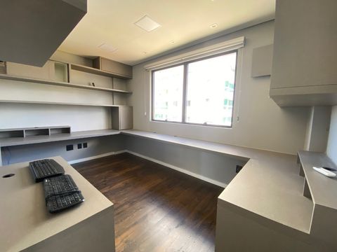 Foto Sala / Conjunto Comercial