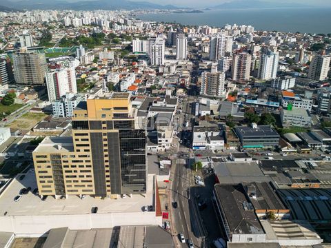 Foto Sala / Conjunto Comercial