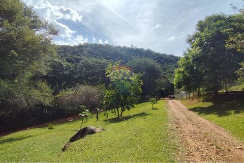 Foto Fazenda / Sítio / Chácara