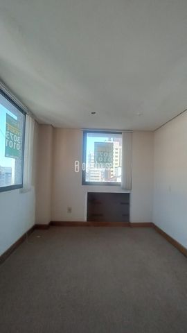Foto Sala / Conjunto Comercial