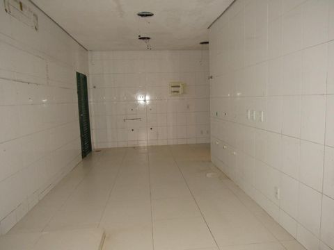 Foto Sala / Conjunto Comercial