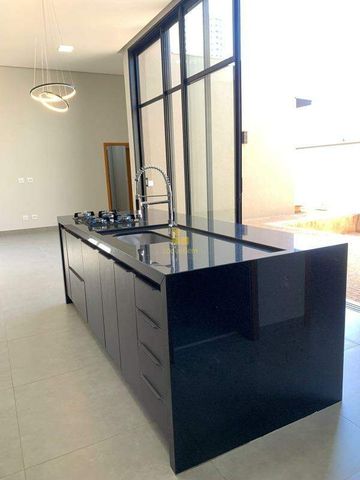 Foto Casa em Condomínio