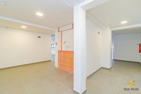 Foto Sala / Conjunto Comercial