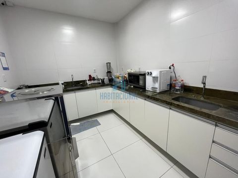 Foto Edifício Inteiro