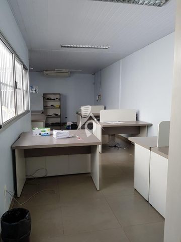 Foto Edifício Inteiro