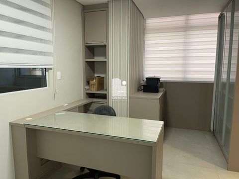 Foto Sala / Conjunto Comercial