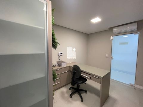 Foto Sala / Conjunto Comercial