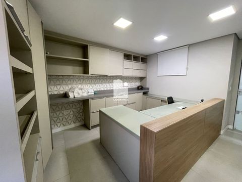 Foto Sala / Conjunto Comercial