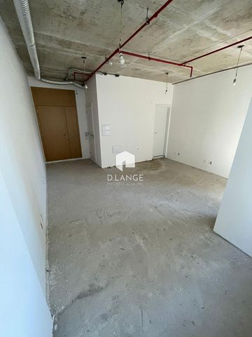Foto Sala / Conjunto Comercial