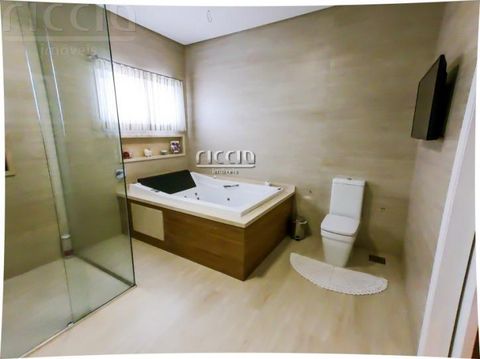 Foto Casa em Condomínio
