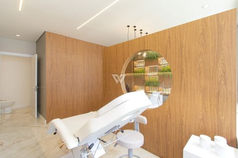 Foto Sala / Conjunto Comercial
