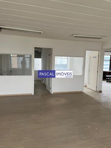 Foto Sala / Conjunto Comercial