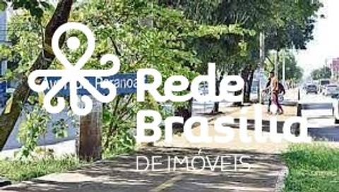 Foto Edifício Inteiro