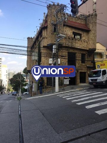 Foto Edifício Inteiro