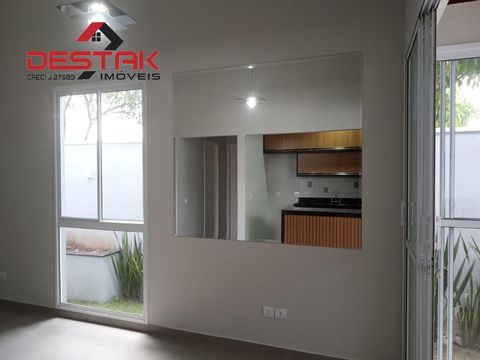 Foto Casa em Condomínio