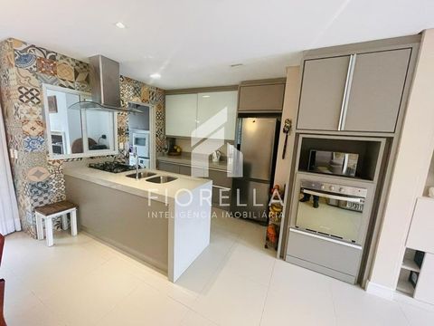 Foto Casa em Condomínio