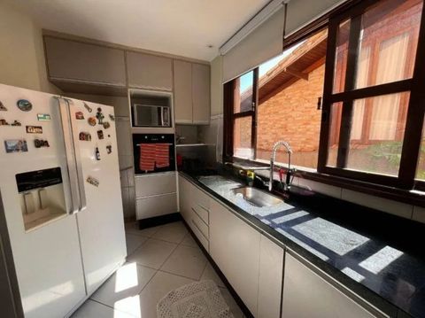 Foto Casa em Condomínio