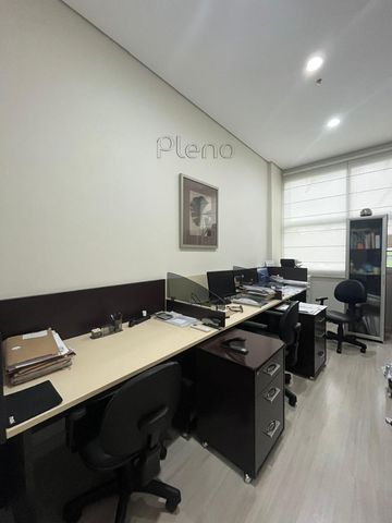 Foto Sala / Conjunto Comercial