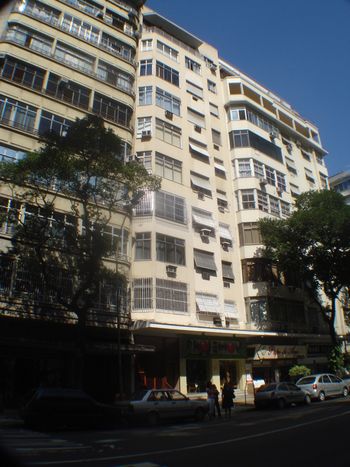 Foto 1 do Condomínio Edifício Rua Barata Ribeiro, 345, em Copacabana / Duque de Caxias