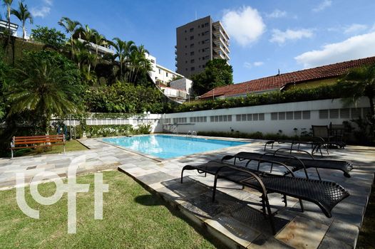 Foto 4 do Dardanelos, em Alto da Lapa / São Paulo oferecendo Jardim, Piscina, Salão de Festa