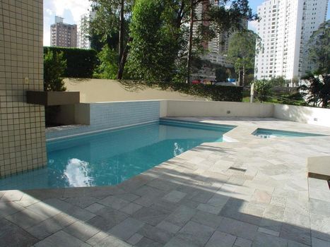 Foto 1 do Saint Yves, em Vila Andrade / São Paulo oferecendo Churrasqueira, Espaço Gourmet, Forno de Pizza, Piscina, Playground, Sala de Ginástica, Salão de Festa, Sauna