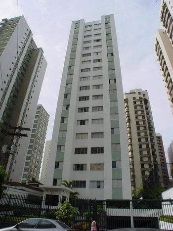 Foto 3 do Renot, em Vila Uberabinha / São Paulo oferecendo Jardim, Piscina, Salão de Festa