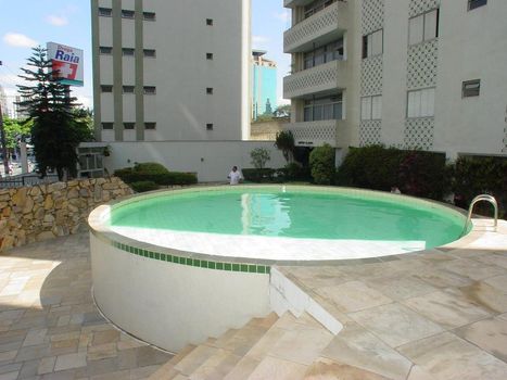 Foto 5 do Claudia, em Itaim Bibi / São Paulo oferecendo Jardim, Piscina, Salão de Festa