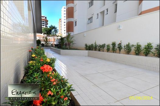 Foto 3 do Eleganza Residenziale, em Vila Alice / Ourinhos oferecendo Children Care, Churrasqueira, Forno de Pizza, Gerador, Jardim, Piscina, Piscina Infantil, Playground, Quadra Poliesportiva, Sala de Ginástica, Salão de Festa, Salão de Jogos