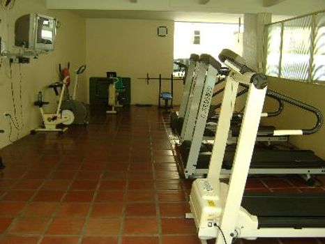 Foto 4 do Grenoble, em Jardim Paulista / São Paulo oferecendo Piscina, Piscina Infantil, Playground, Sala de Ginástica, Salão de Festa, Salão de Jogos