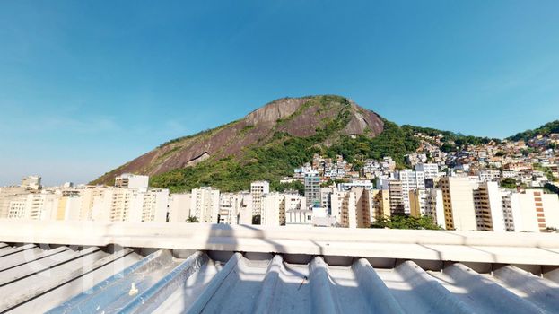 Foto 35 do Edipo Rei, em Copacabana / Rio de Janeiro oferecendo Aquecimento Central