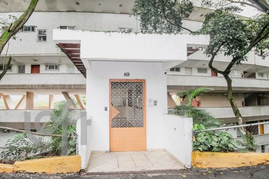 Foto 4 do Conj Residencial Marques De Sao Vicente, em Gávea / Rio de Janeiro oferecendo Aquecimento Central