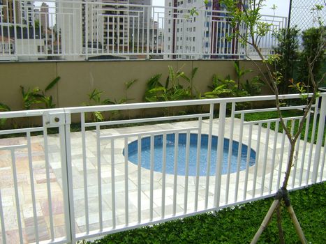 Foto 4 do Atria, em Perdizes / São Paulo oferecendo Jardim, Piscina, Piscina Infantil, Playground, Quadra Poliesportiva, Sala de Ginástica, Salão de Festa, Salão de Jogos
