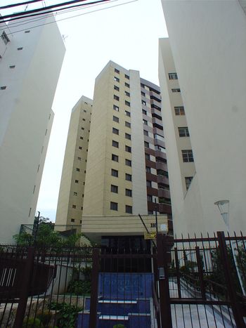 Foto 4 do Florena, em Mirandópolis / São Paulo oferecendo Churrasqueira, Jardim, Playground, Quadra Poliesportiva, Sala de Ginástica, Salão de Festa, Salão de Jogos