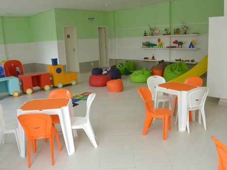 Foto 4 do Smile Village Mindu, em Parque Dez de Novembro / Manaus oferecendo Children Care, Churrasqueira, Espaço Gourmet, Espaço Zen, Forno de Pizza, Hidromassagem, Home Cinema, Jardim, Piscina, Piscina Infantil, Playground, Quadra Poliesportiva, Sala de Ginástica, Salão de Festa, Sauna, Vestiário