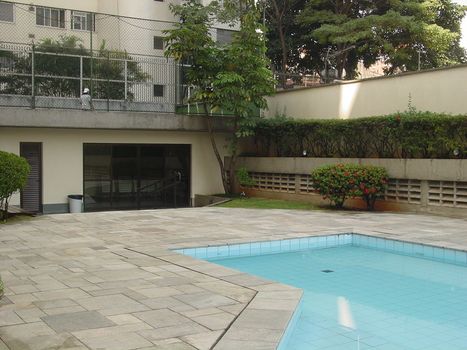 Foto 3 do Lcia Helena, em Campo Belo / São Paulo oferecendo Piscina, Quadra Poliesportiva, Salão de Festa, Salão de Jogos