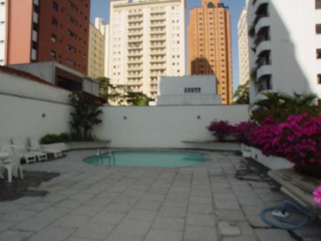 Foto 5 do Silvana, em Vila Nova Conceição / São Paulo oferecendo Jardim, Piscina, Piscina Infantil, Salão de Festa